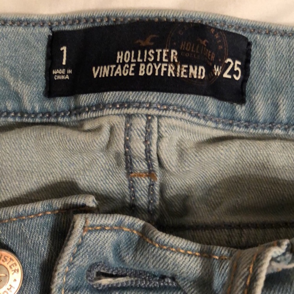 Hollister vintage boyfriend jeans